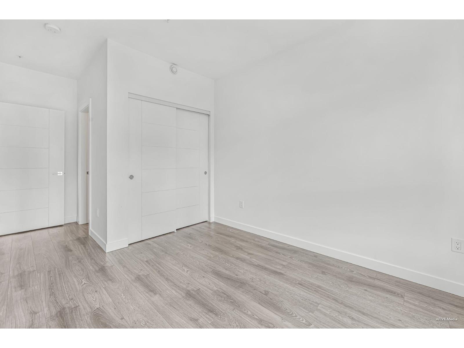 401 14225 103a Avenue Property Photo 15