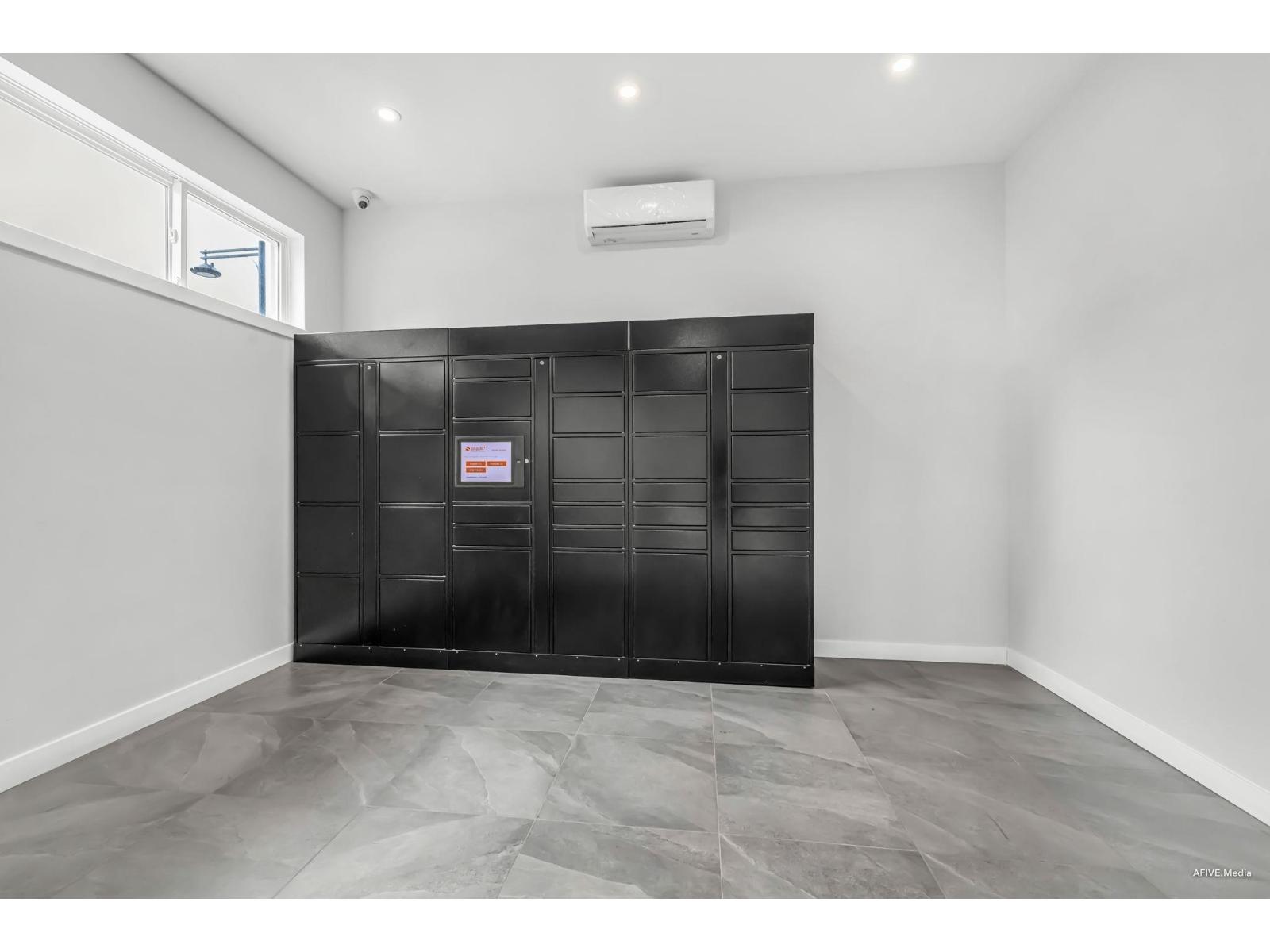 401 14225 103a Avenue Property Photo 18