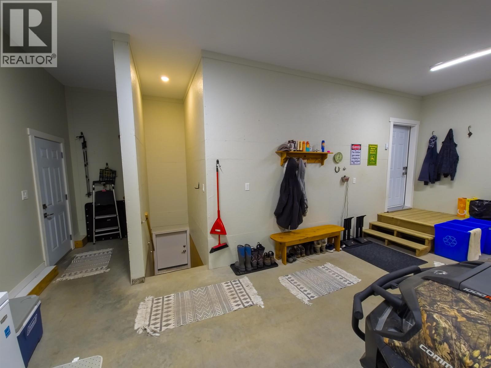 7155 Grossett Road Property Photo 39