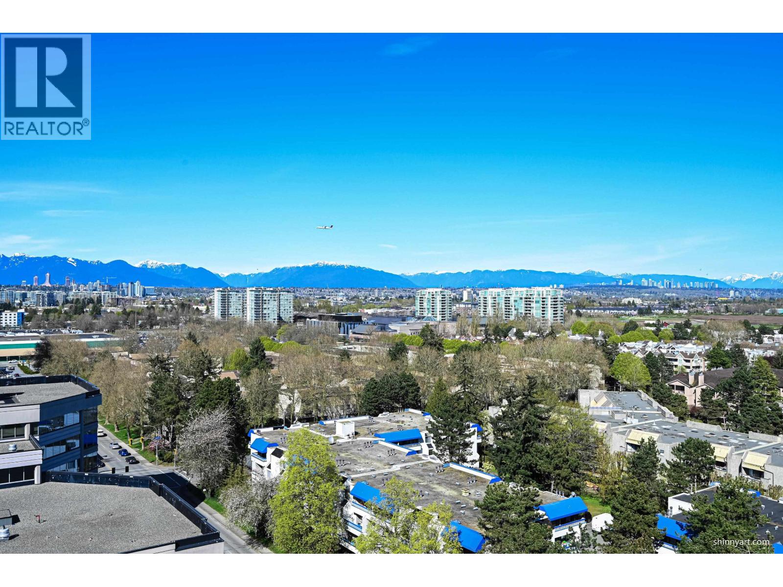 1702 5933 Cooney Road Property Photo 2