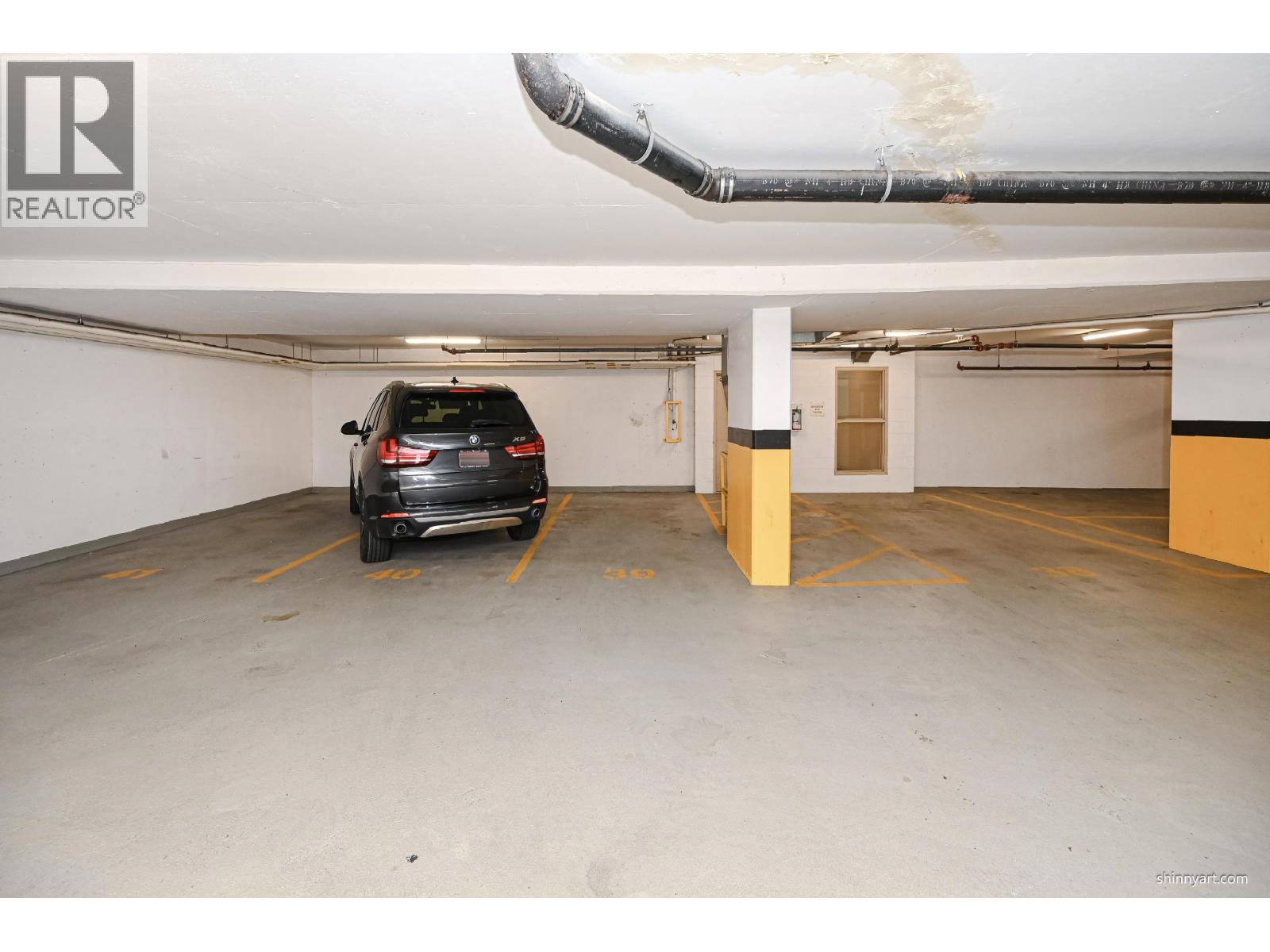 1702 5933 Cooney Road Property Photo 34