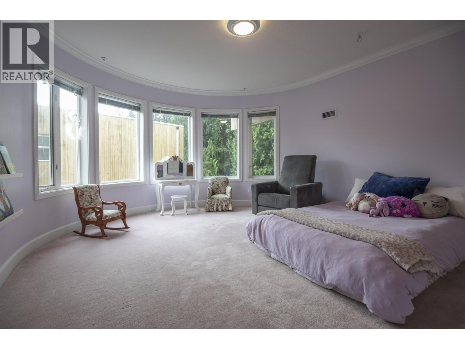 2572 Westhill Close Property Photo 22