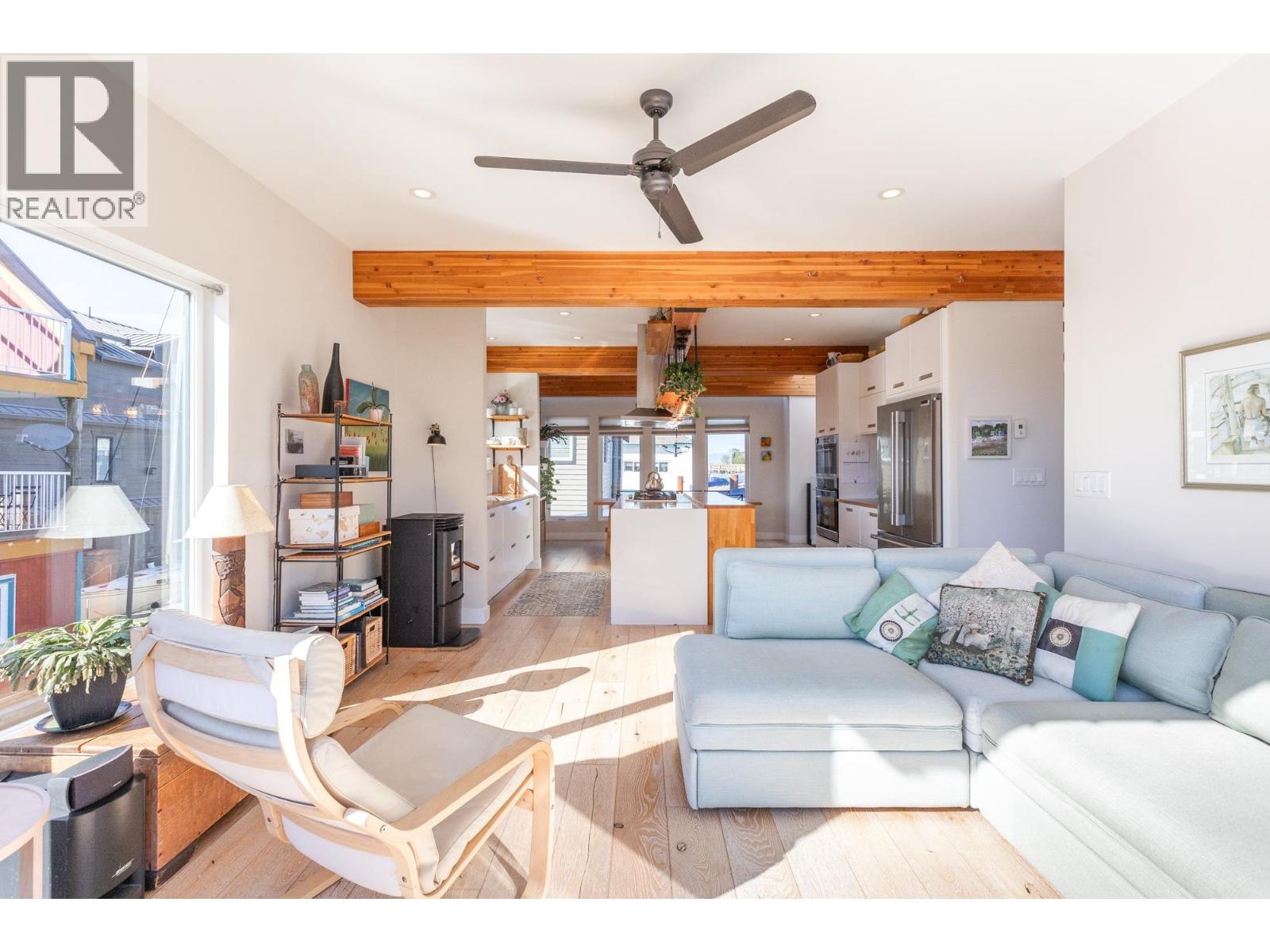 1 3473 W River Road Property Photo 15