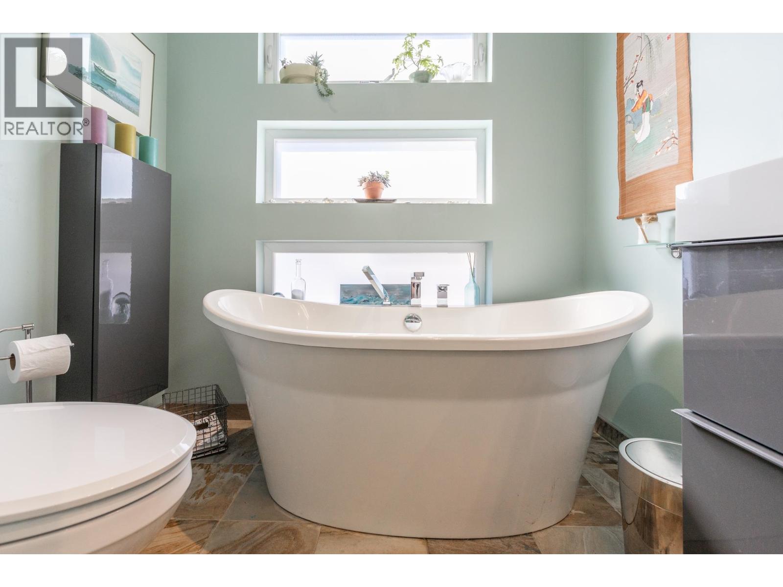 1 3473 W River Road Property Photo 34