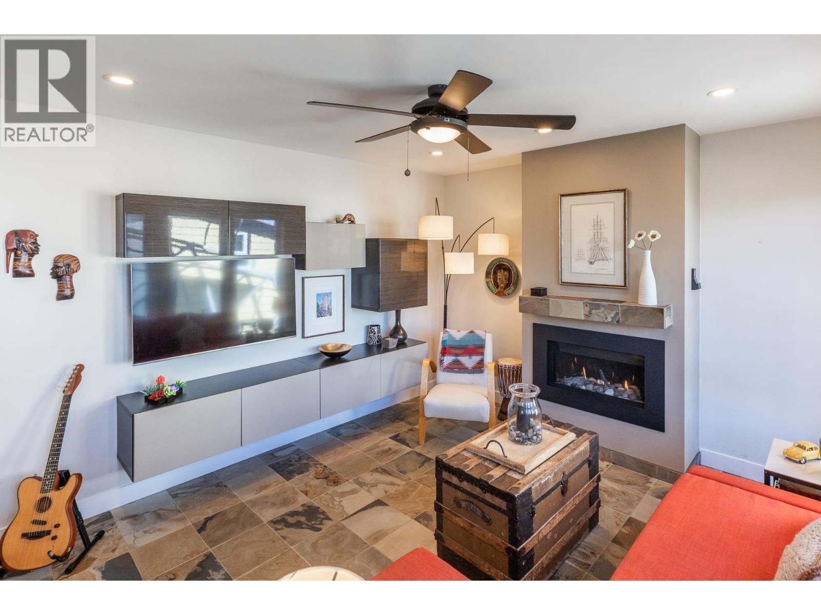 1 3473 W River Road Property Photo 38