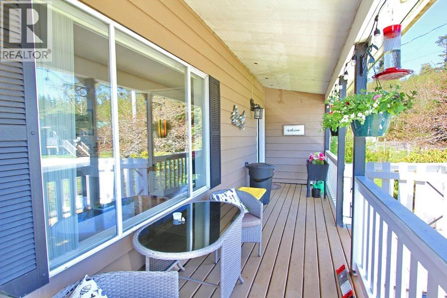 2130 Teal Boulevard Property Photo 2