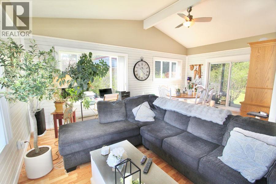2130 Teal Boulevard Property Photo 6