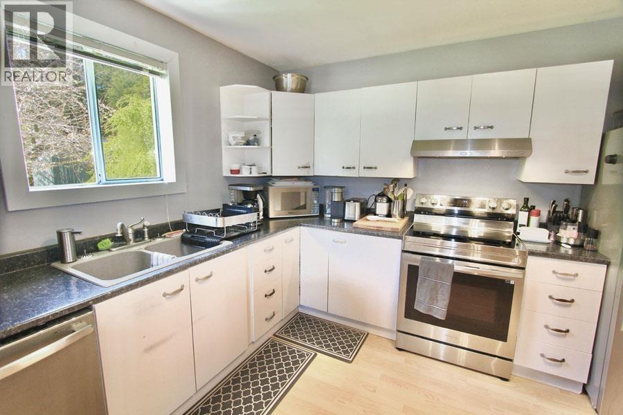 2130 Teal Boulevard Property Photo 11
