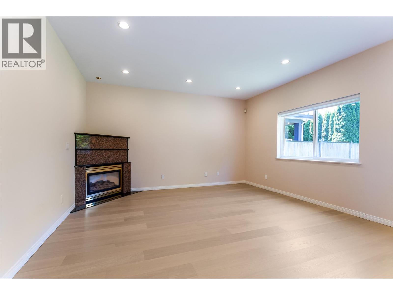 7551 Lombard Road Property Photo 12