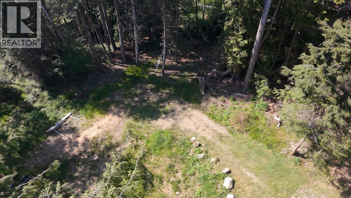 Lot B 1533 Grandview Road Property Photo 2