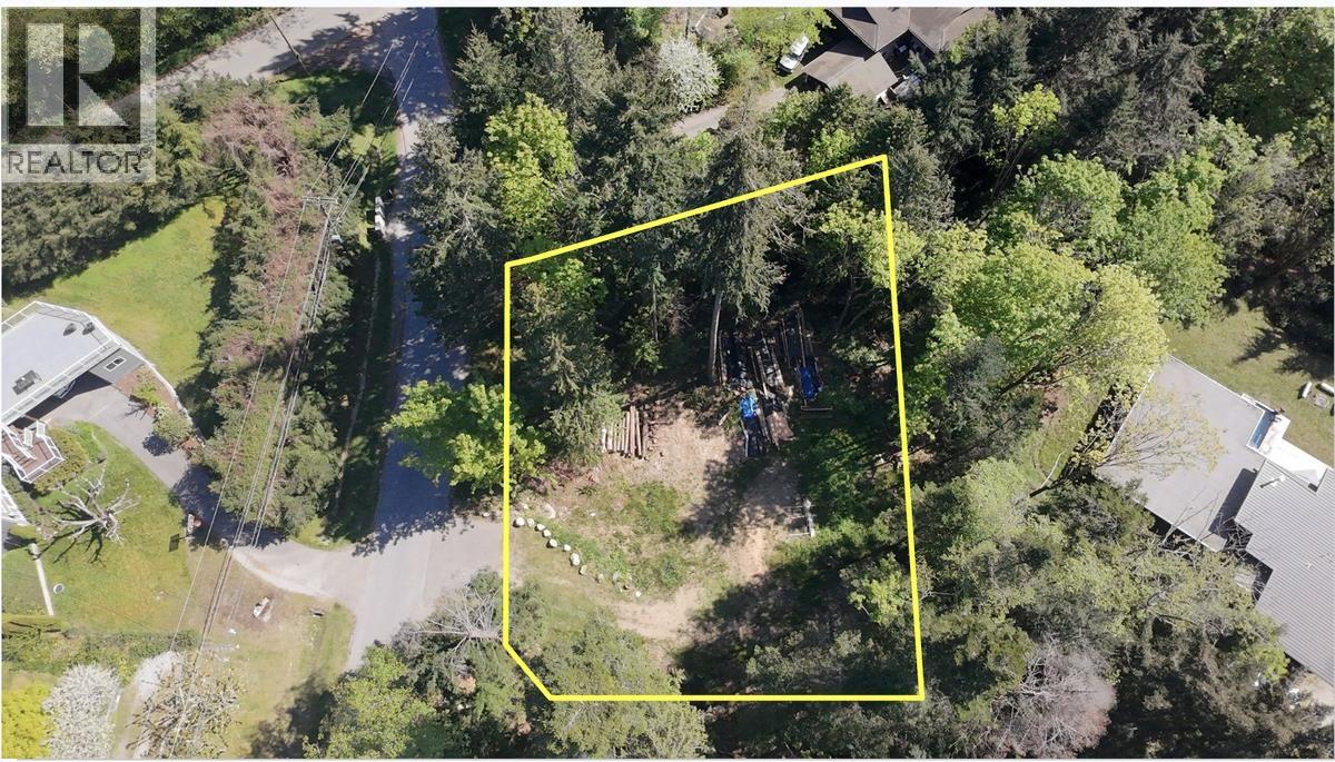 Lot B 1533 Grandview Road Property Photo 9