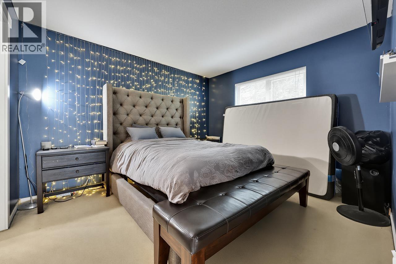 403 9339 University Crescent Property Photo 13
