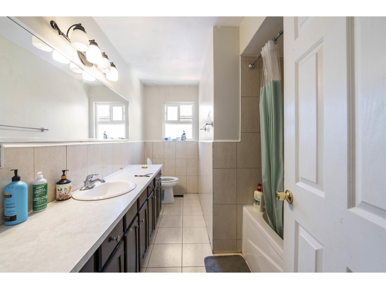 11821 72 Avenue Property Photo 31