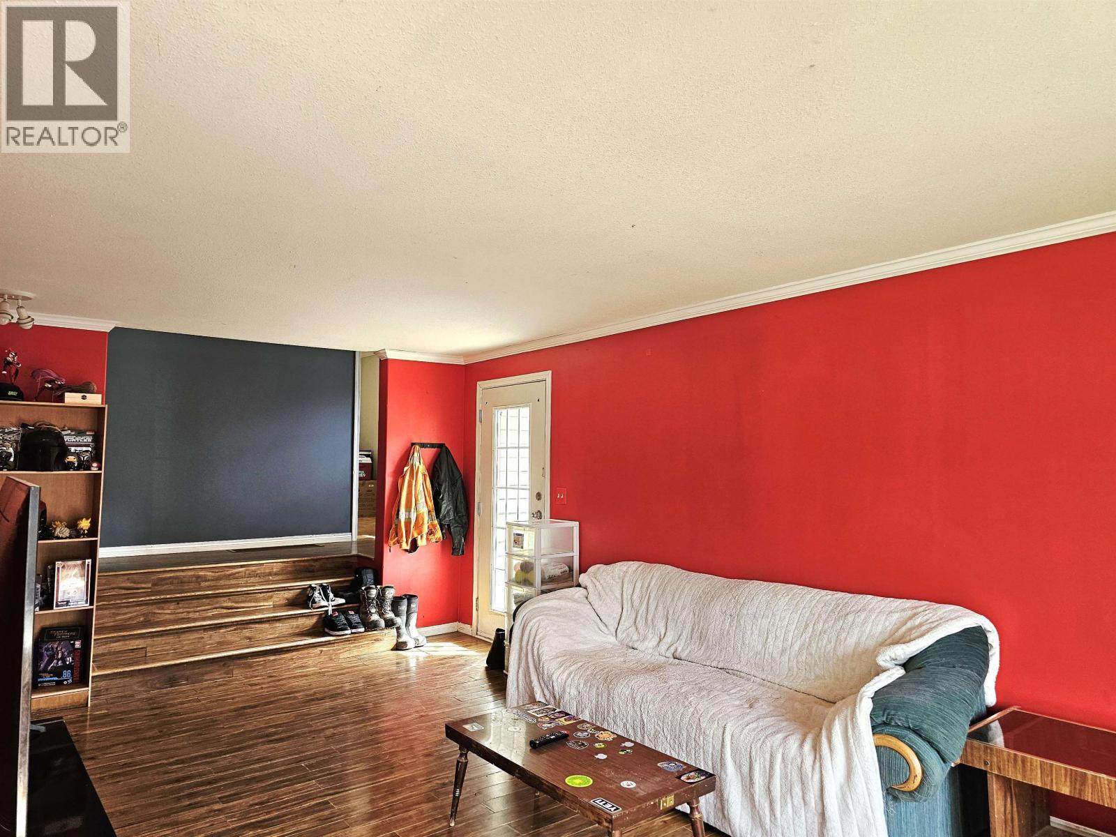 131 6th Avenue Property Photo 15