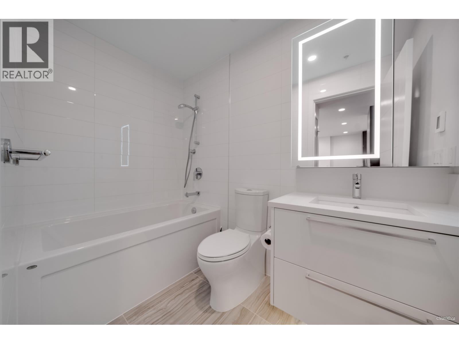606 6398 Silver Avenue Property Photo 4