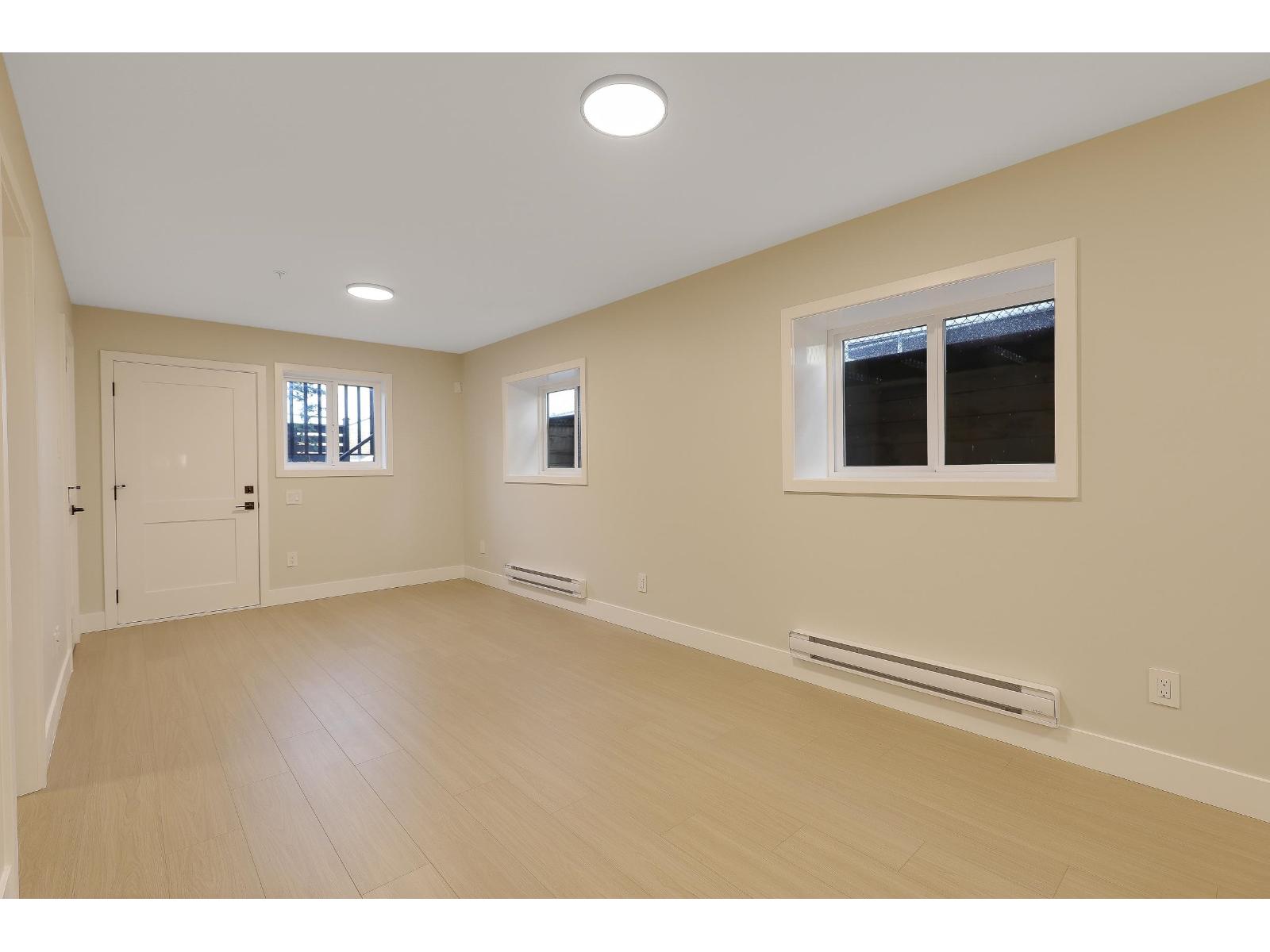 7734 196 Street Property Photo 28
