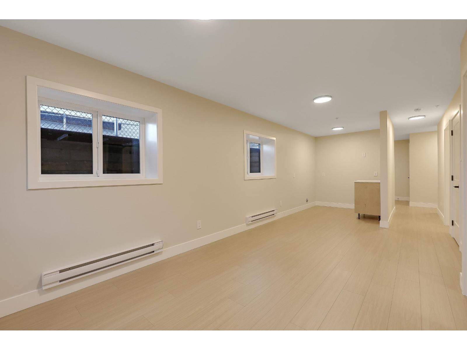 7734 196 Street Property Photo 29