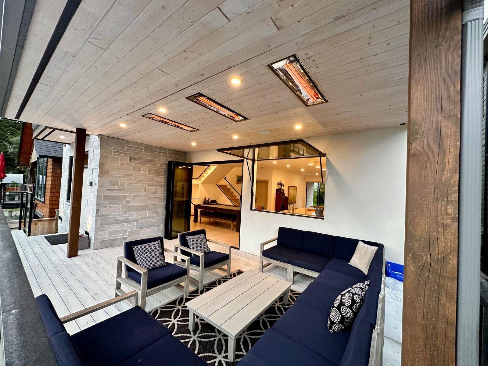 301 Second Avenue Property Photo 8
