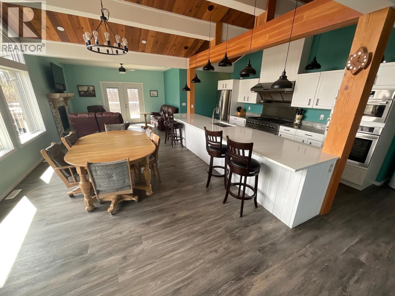 12363 244 Road Property Photo 16