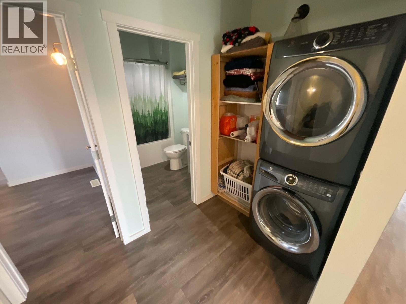 12363 244 Road Property Photo 24
