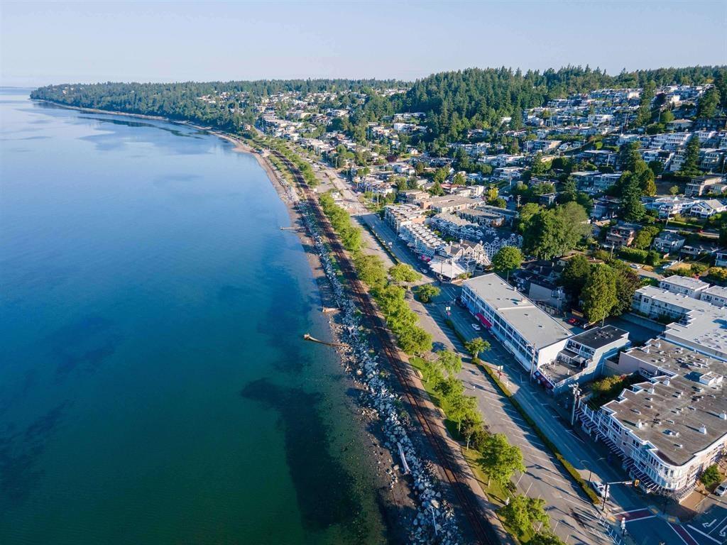110 14881 Marine Drive Property Photo 1