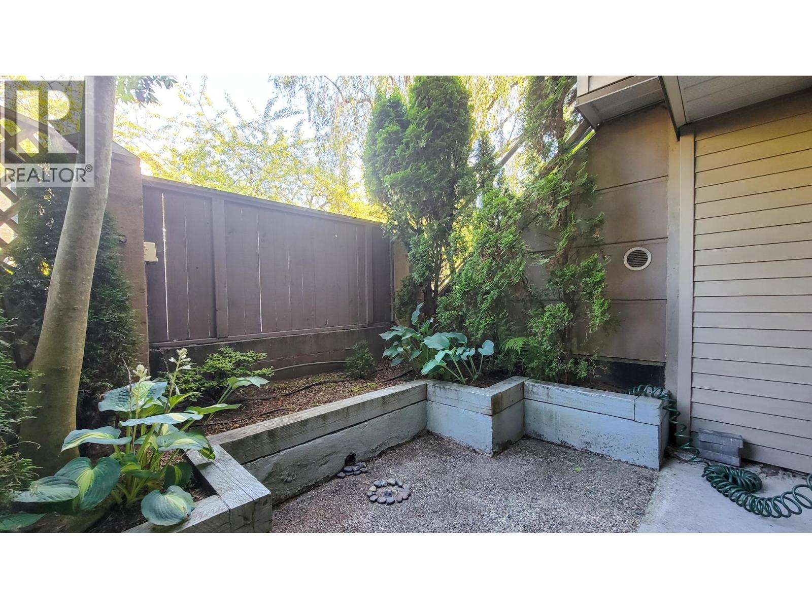 3167 Laurel Street Property Photo 27