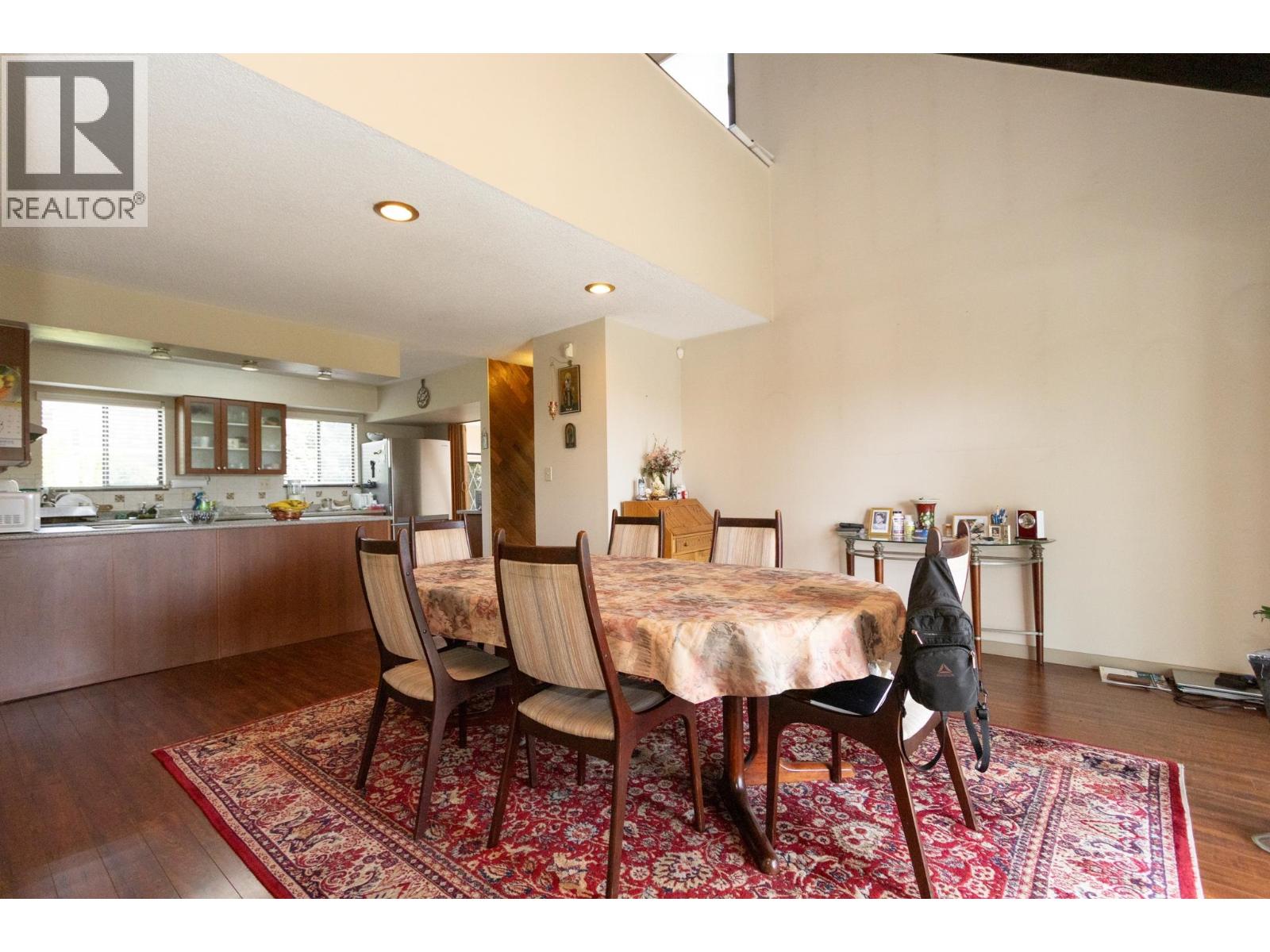3417 E Roxton Avenue Property Photo 12