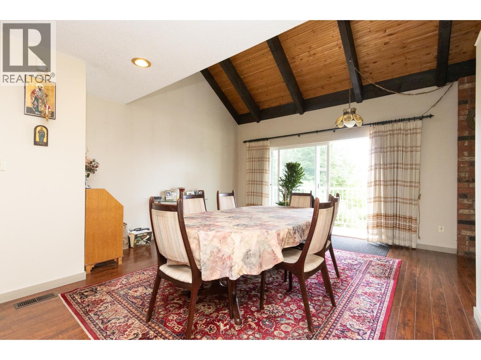 3417 E Roxton Avenue Property Photo 14