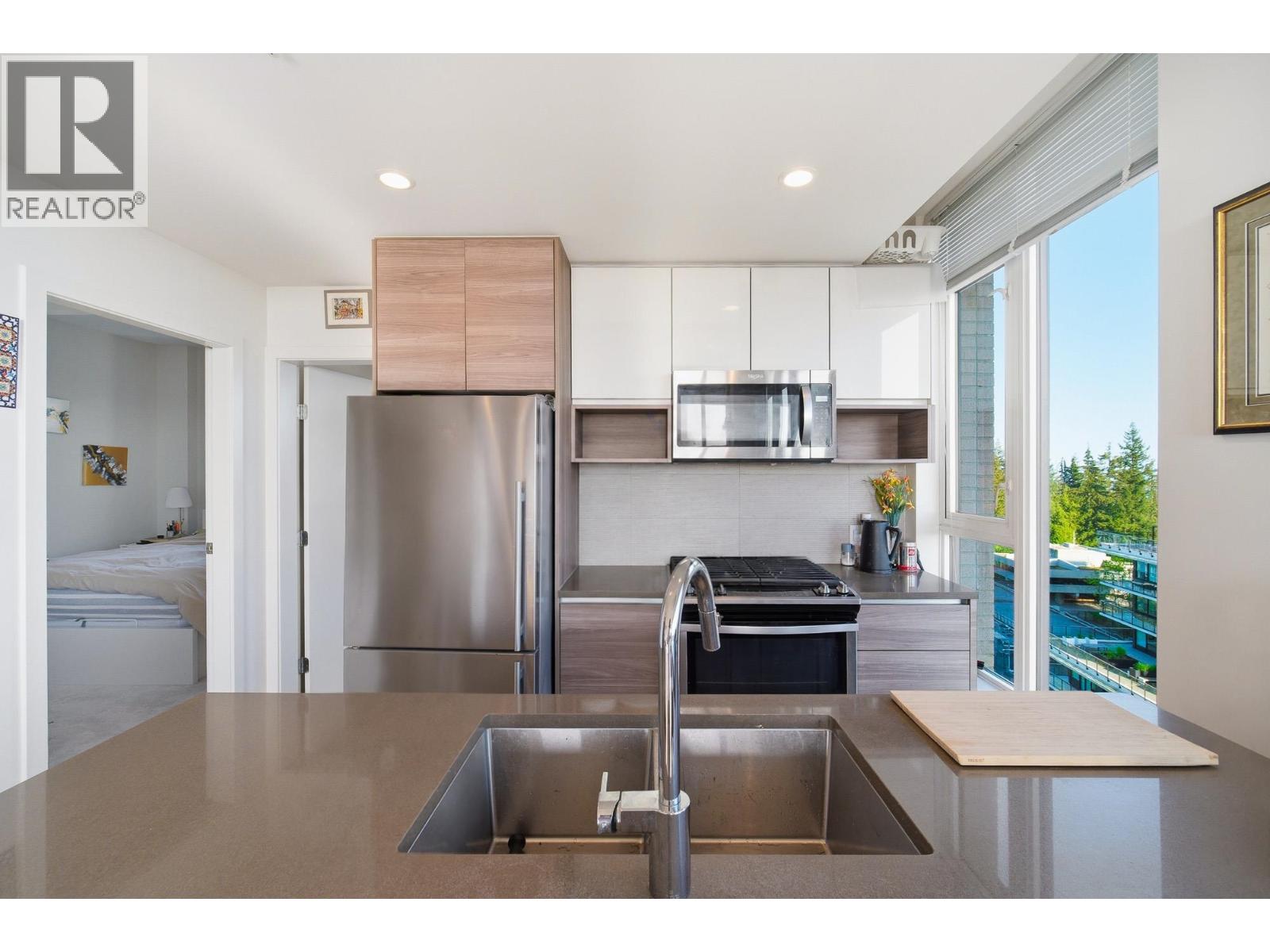 1308 8850 University Crescent Property Photo 4