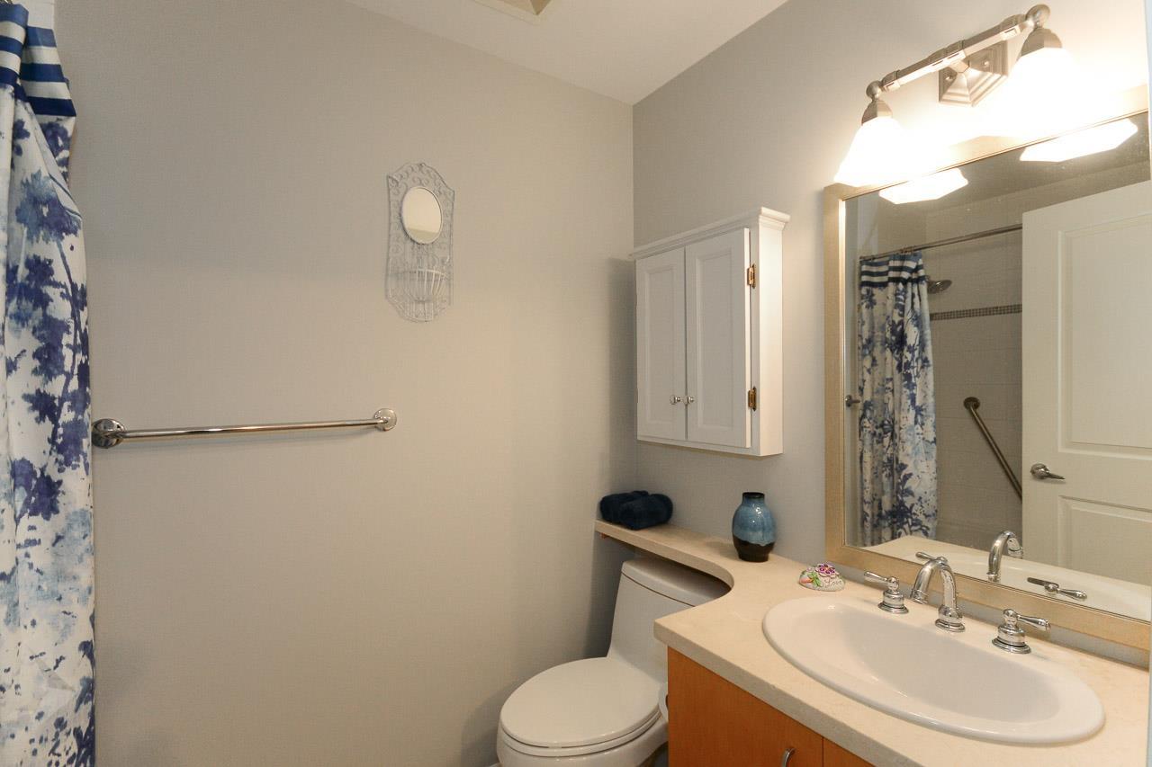 307 1551 Foster Street Property Photo 14