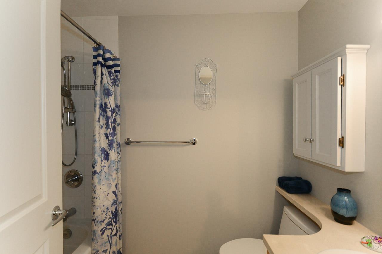 307 1551 Foster Street Property Photo 15