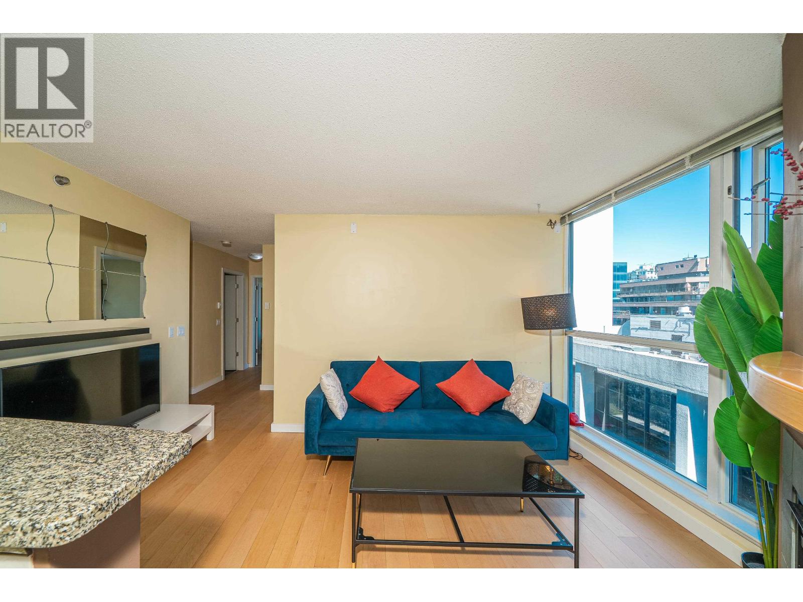 1509 1068 Hornby Street Property Photo 7
