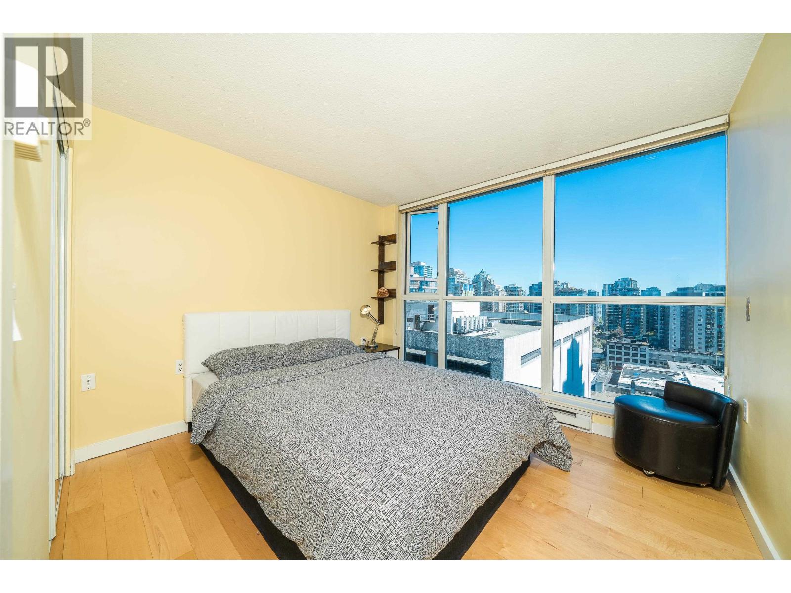 1509 1068 Hornby Street Property Photo 13