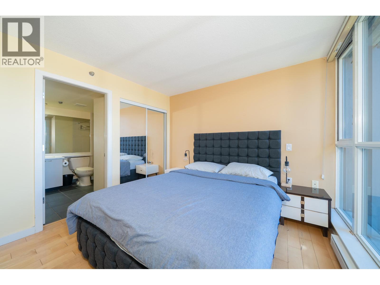 1509 1068 Hornby Street Property Photo 18