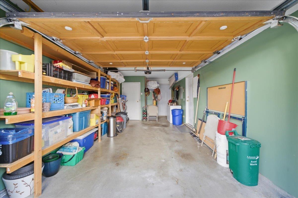 39 7640 Blott Street Property Photo 28