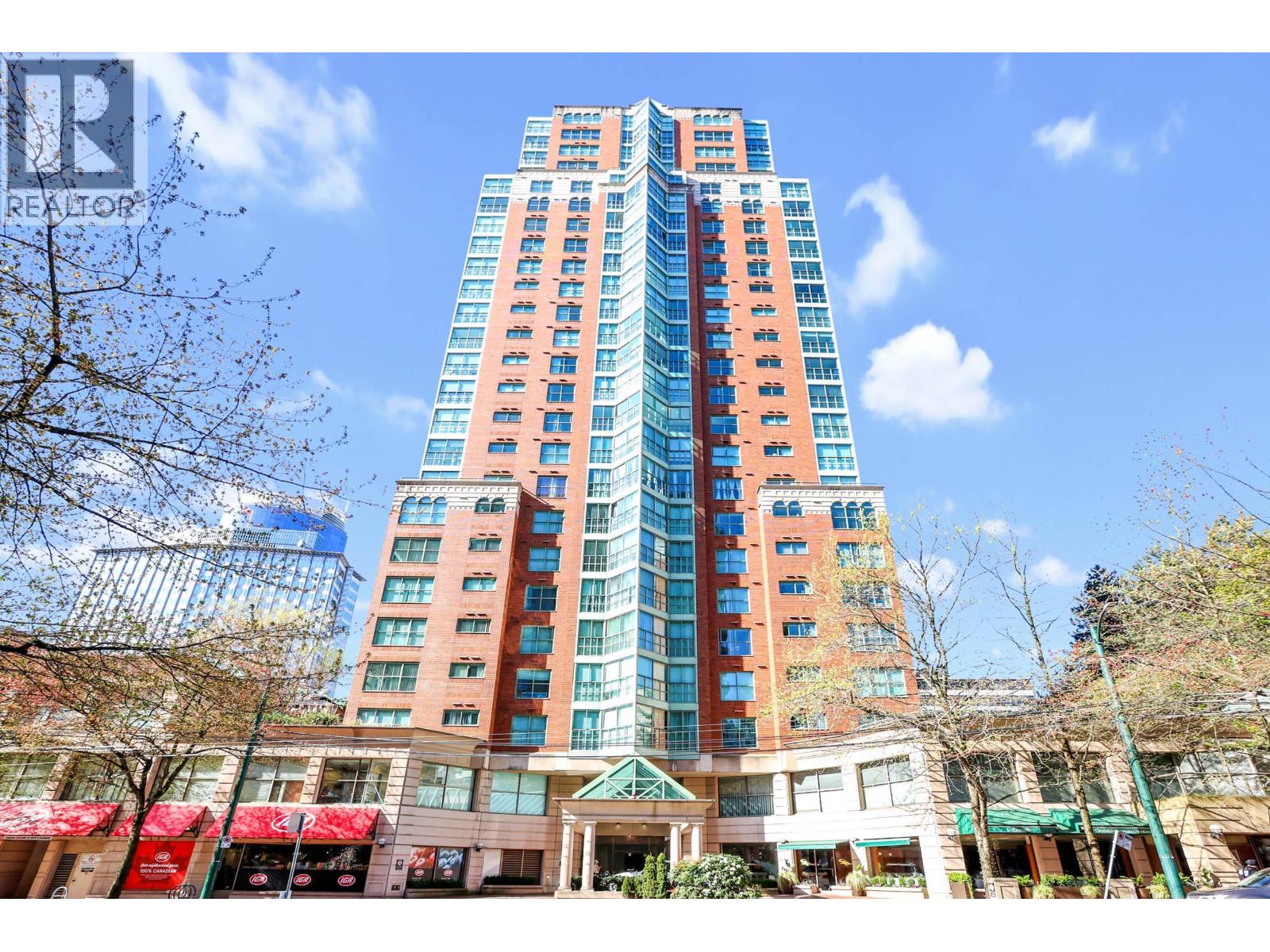 1402 909 BURRARD STREET