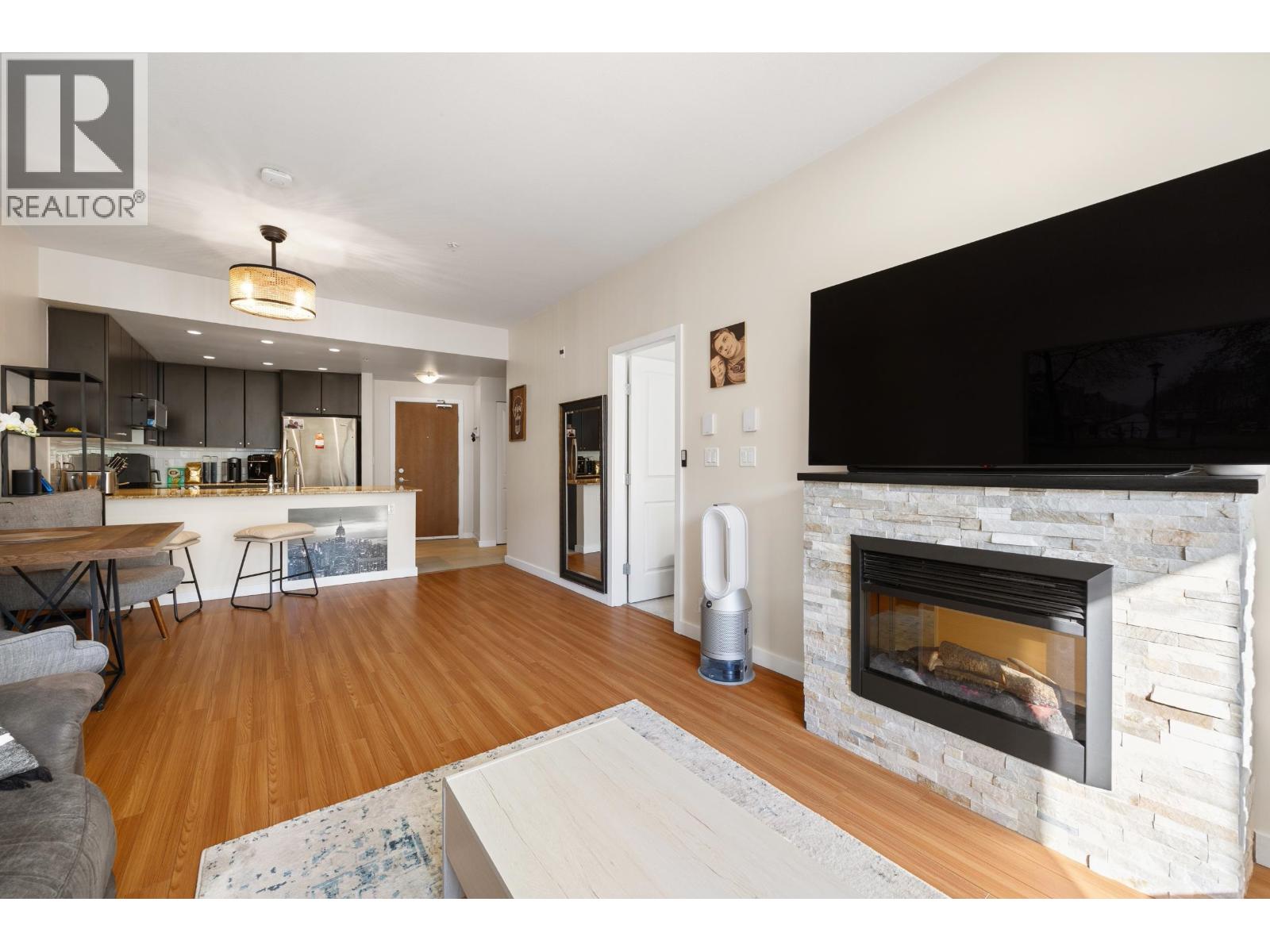 304 225 Francis Way Property Photo 3