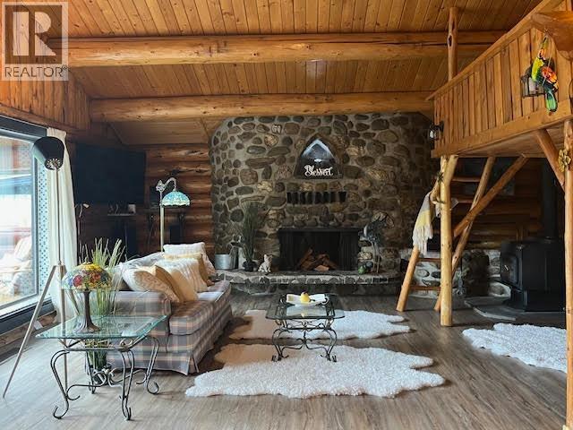 6006 Valleyview Drive Property Photo 1
