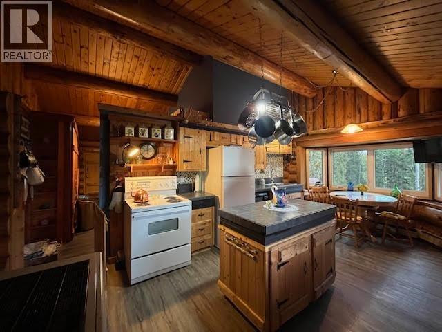 6006 Valleyview Drive Property Photo 12