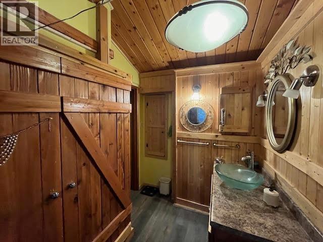 6006 Valleyview Drive Property Photo 15