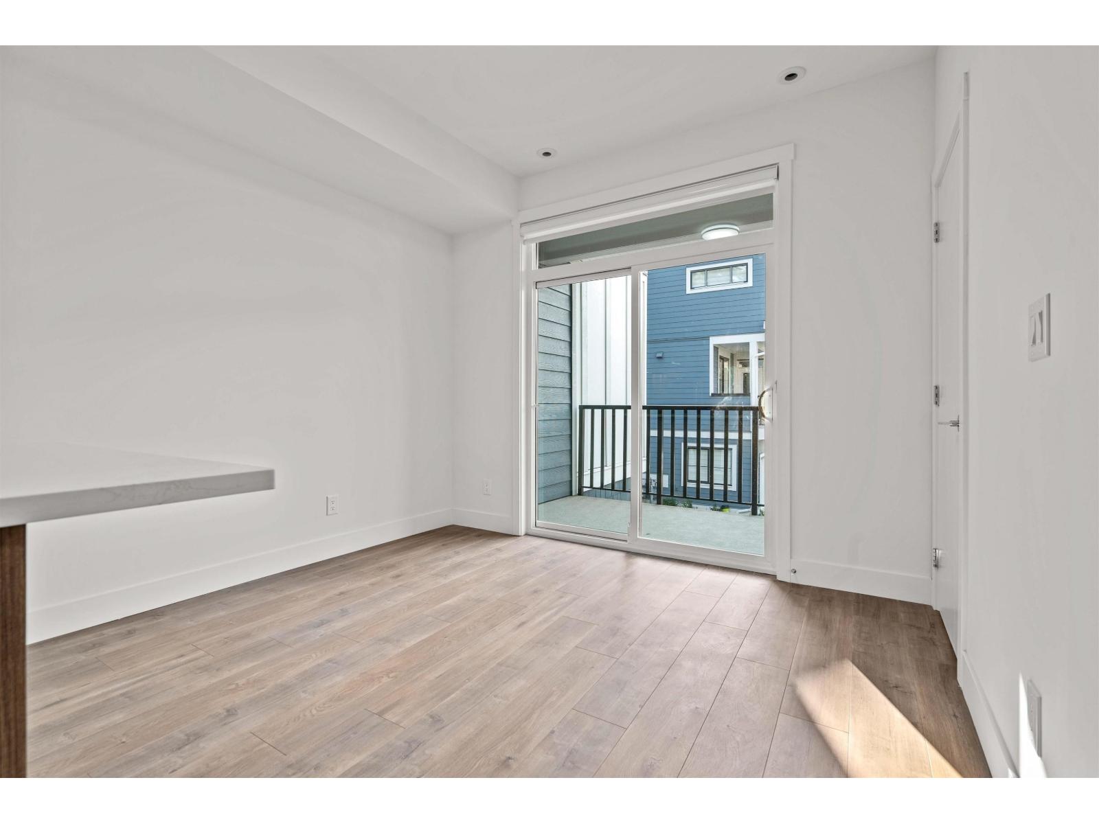 57 11556 72a Avenue Property Photo 7