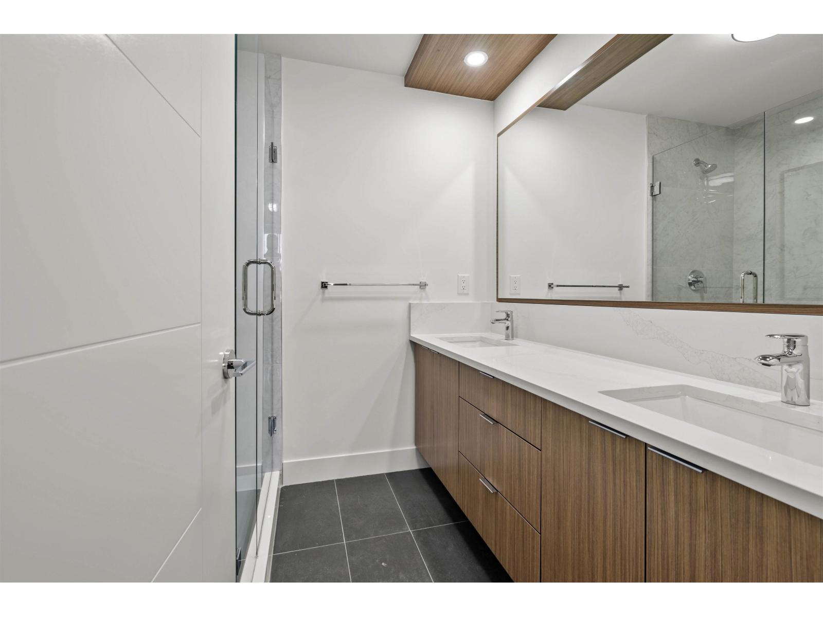 57 11556 72a Avenue Property Photo 20