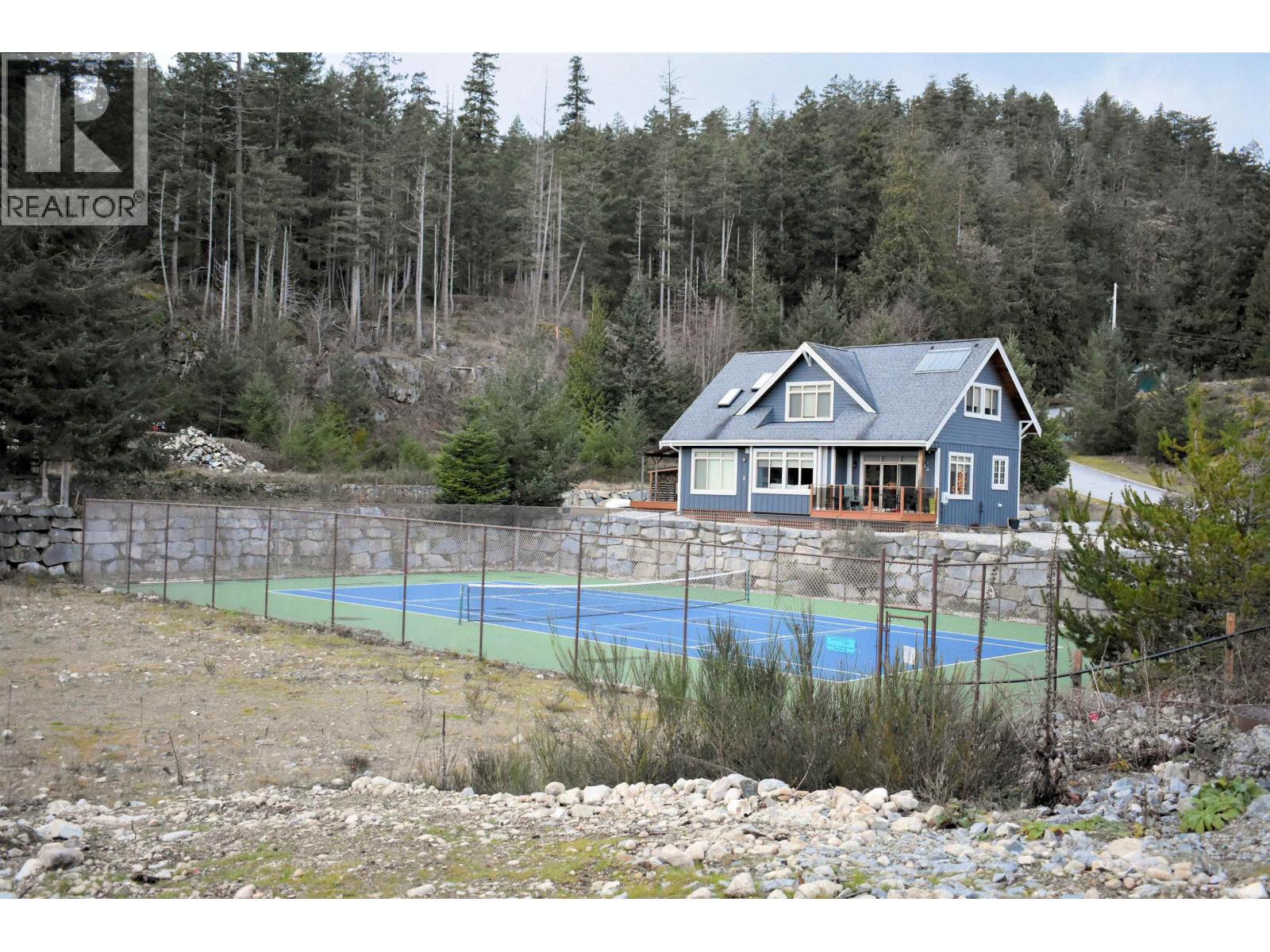 7 4622 Sinclair Bay Road Property Photo 17