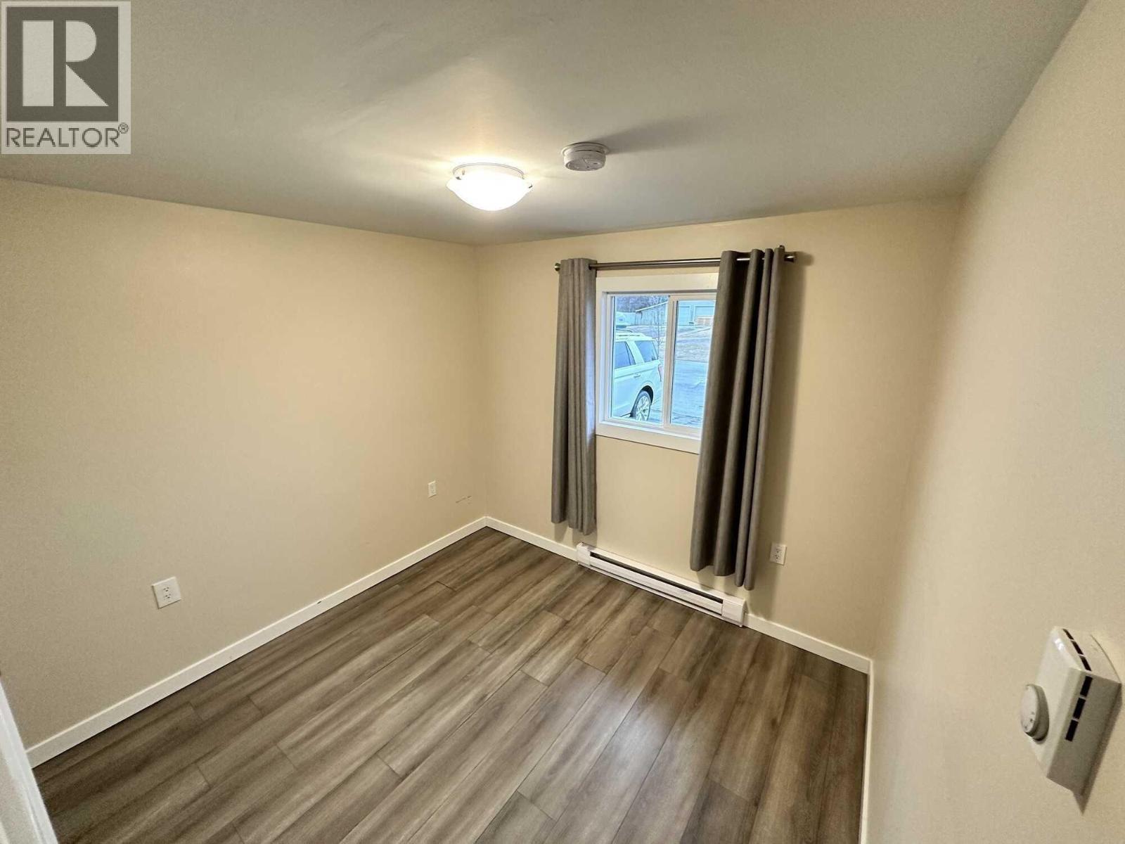 371 W Douglas Street Property Photo 19