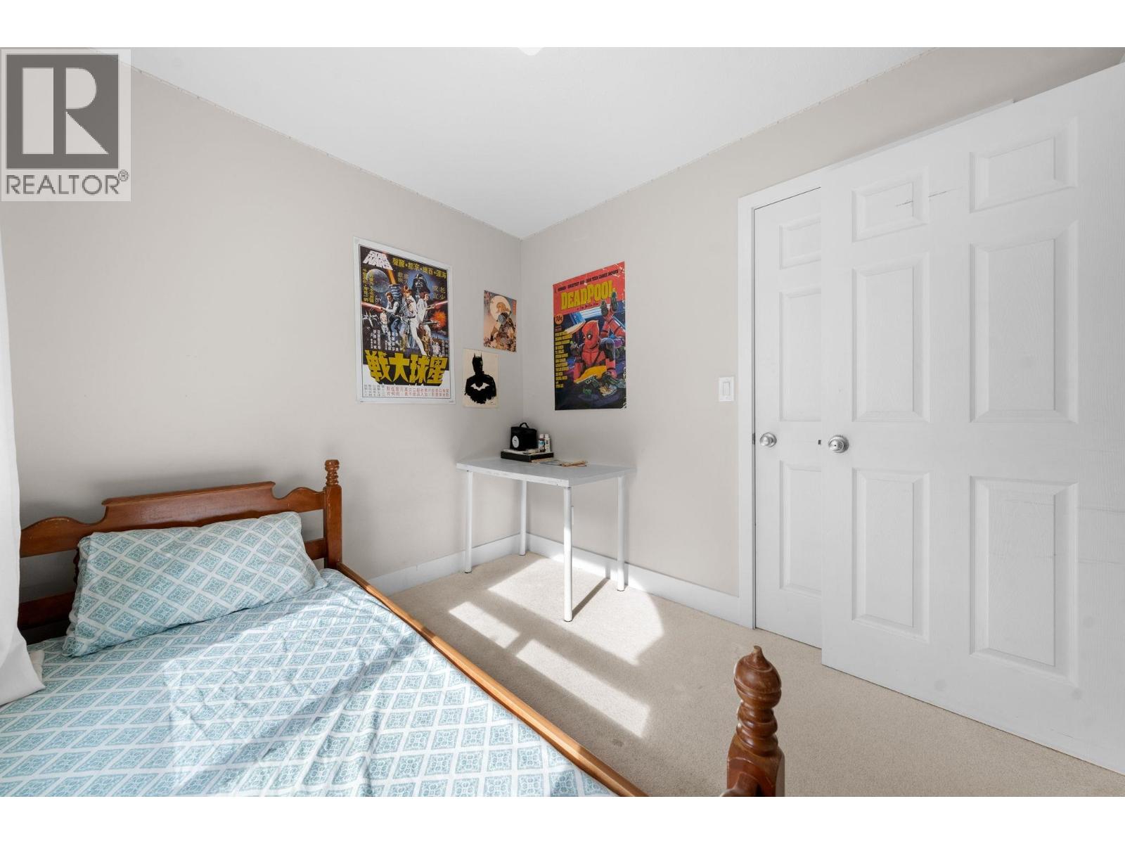 6070 Lanark Street Property Photo 12