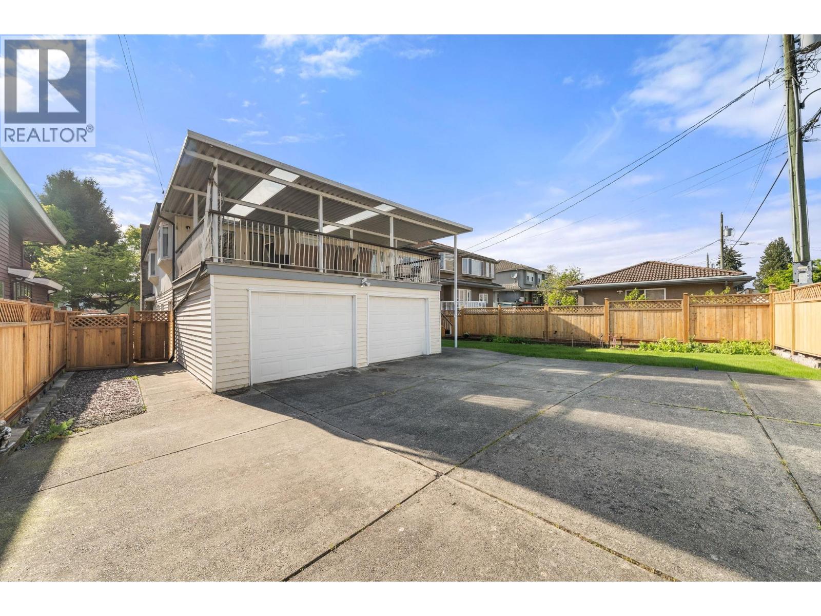 6070 Lanark Street Property Photo 35