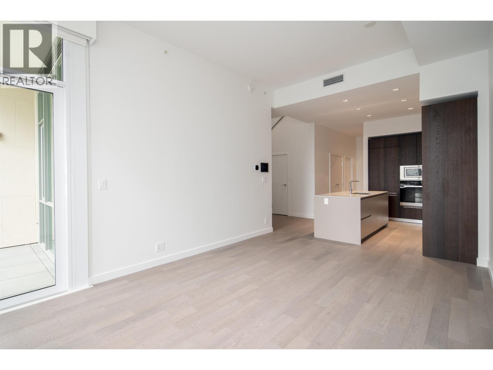 103 6688 Pearson Way Property Photo 4