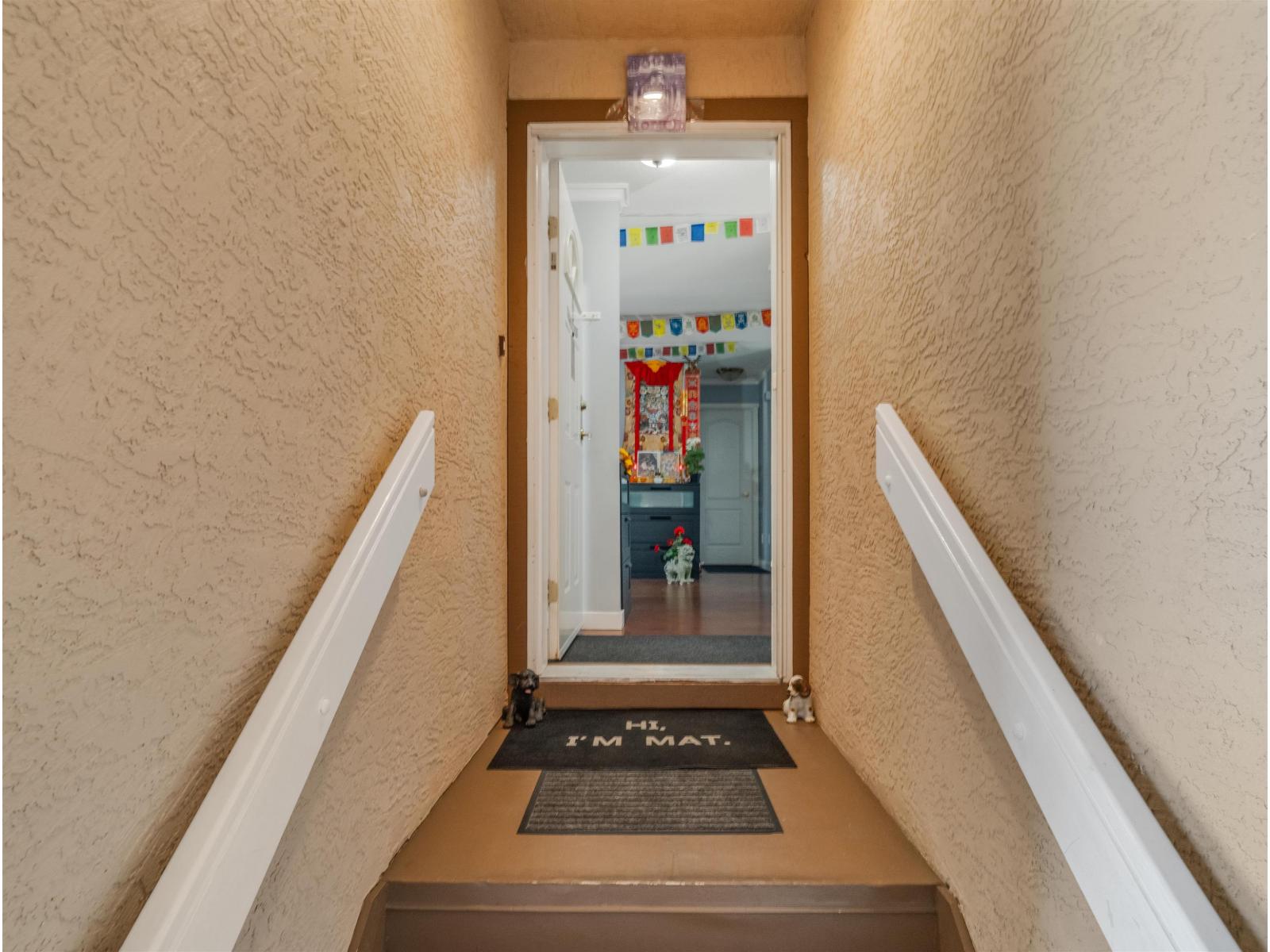 221 14861 98 Avenue Property Photo 24