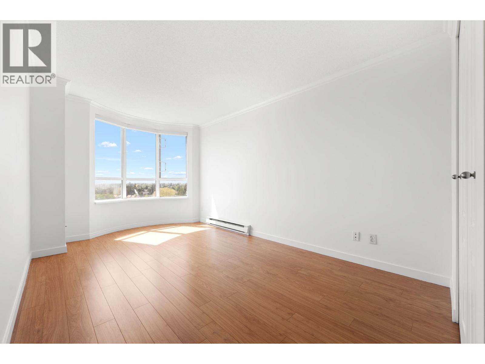1100 7680 Granville Avenue Property Photo 13