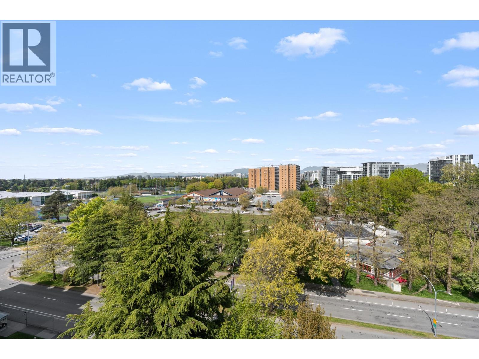 1100 7680 Granville Avenue Property Photo 25